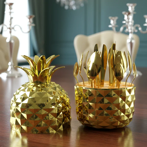 24-Piece Golden Stainless Steel Cutlery Set with Luxury Pineapple Stand - Image 5